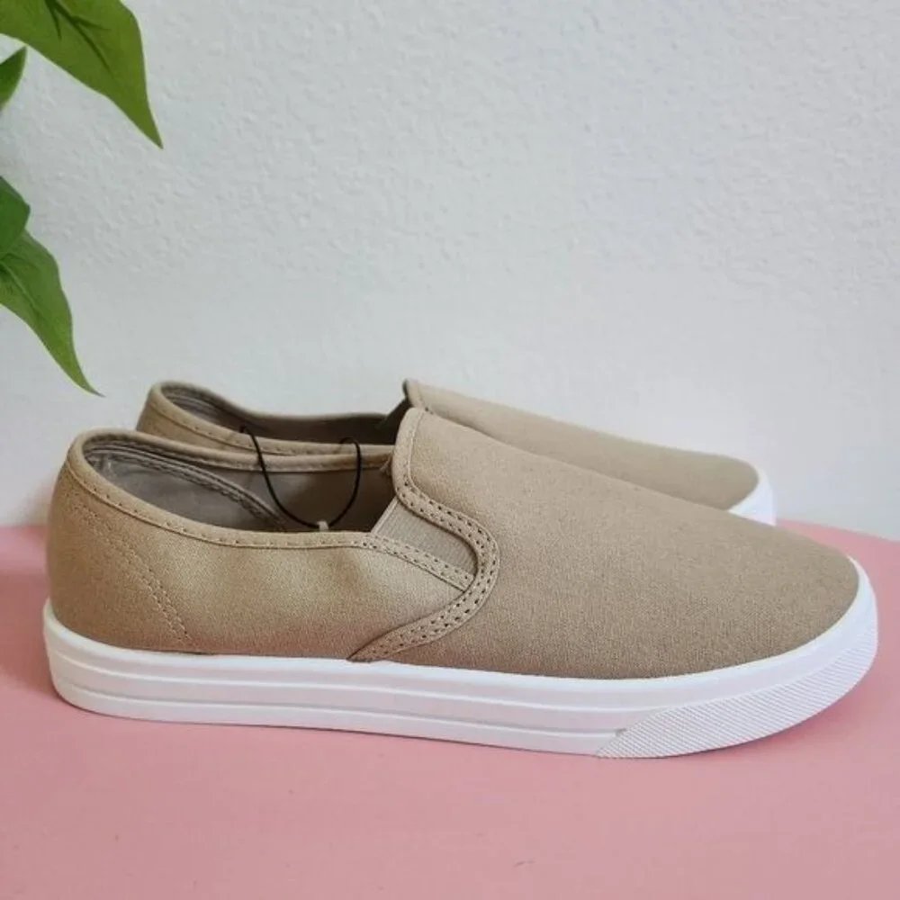 West Loop Beige Slip-On Sneakers